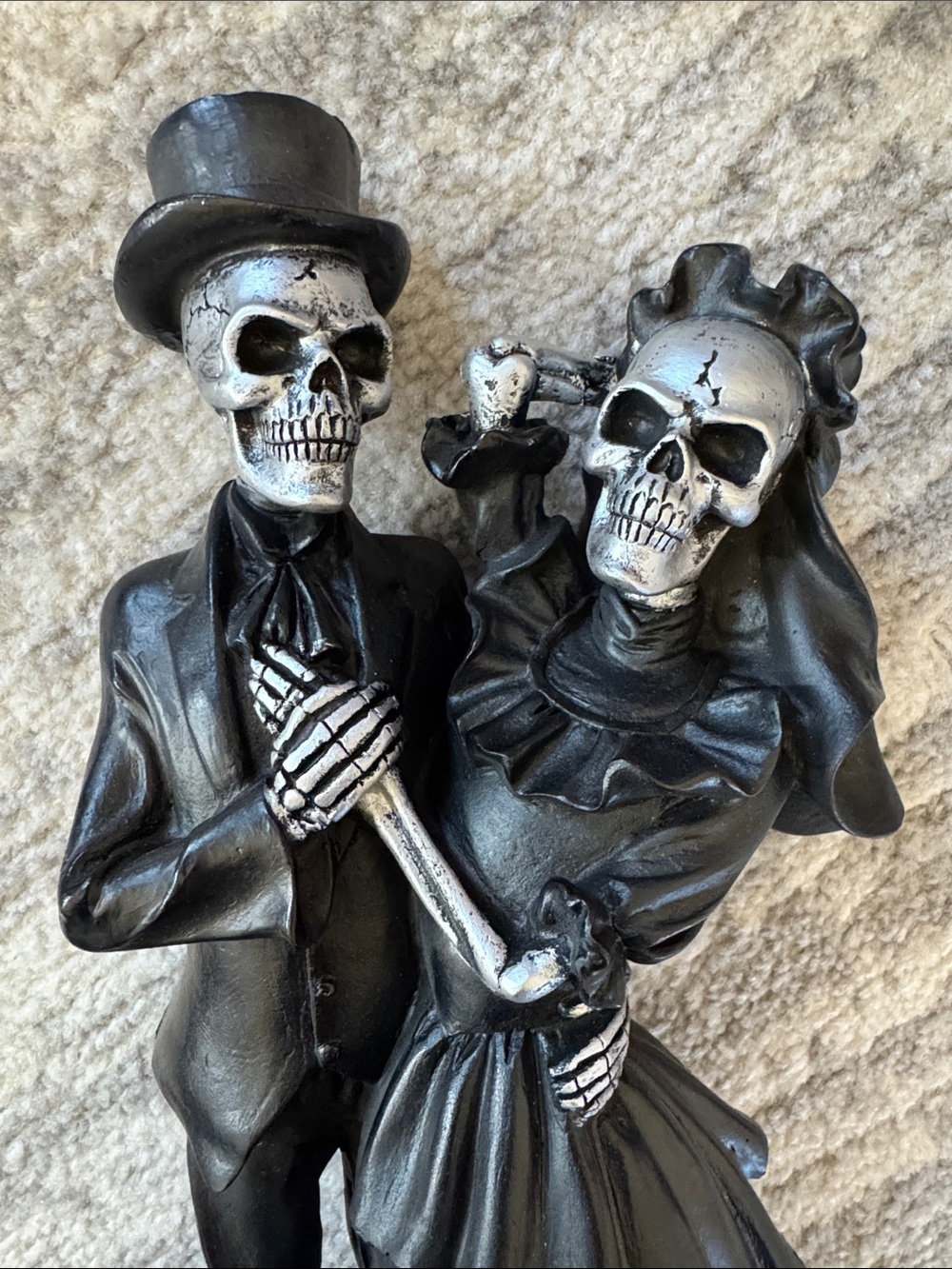 Black Skeletal Bride & Groom Decorative Figurine - Halloween Decor - Picture 2 of 7